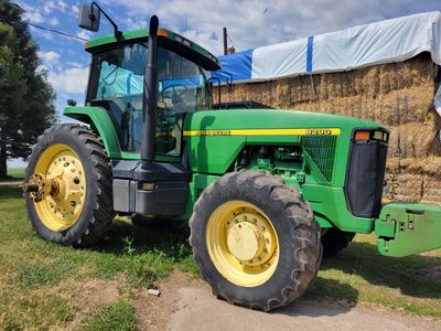 John Deere 8200 for sale - $74,500 (Ashton)