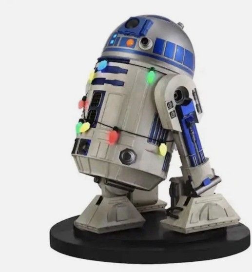 Star Wars R2-D2 Animated 3.5 Feet Tall LED - Life Size Scale 1:1