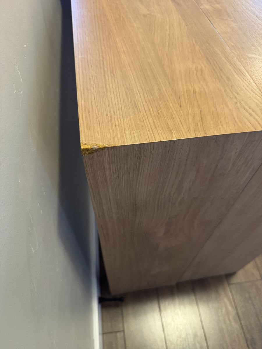Main image 7