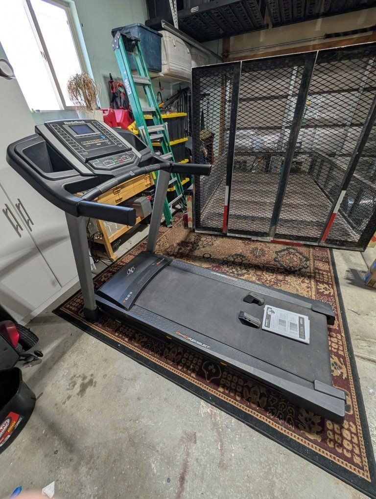 NordicTrack C990 Treadmill - iFit, Incline/Speed Controls, Foldable Design
