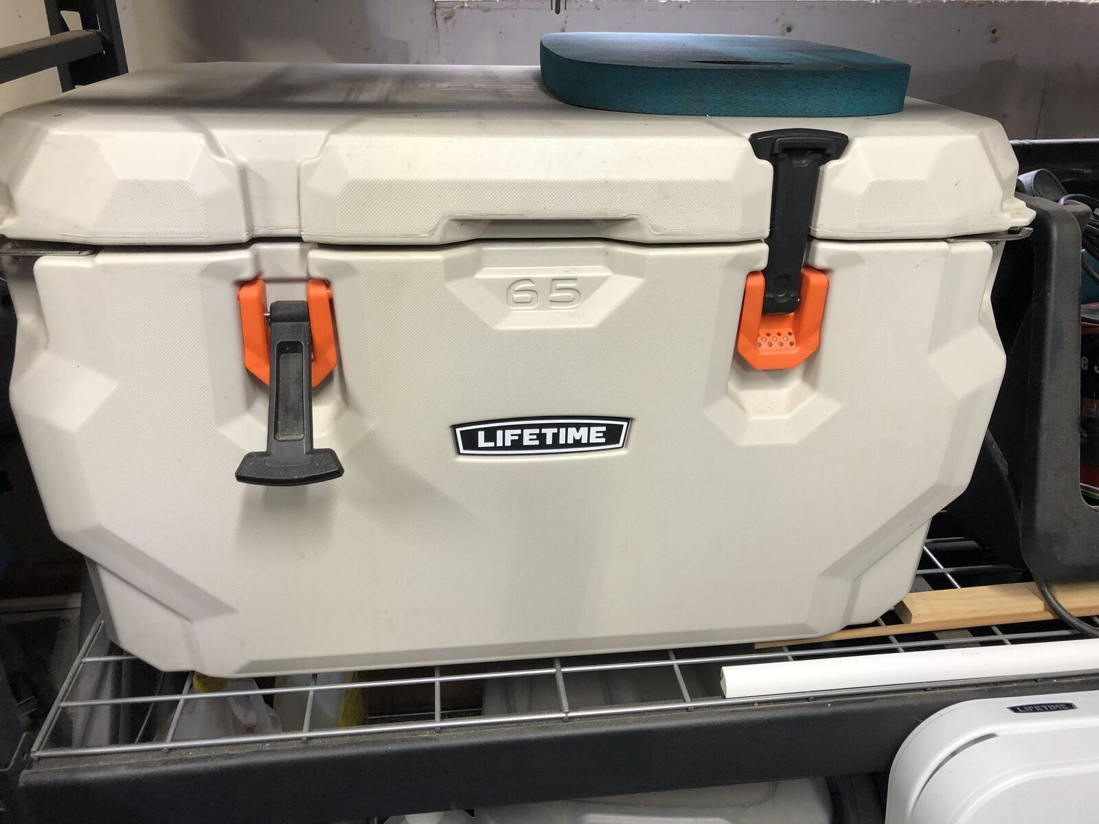 LIFETIME 65 qt cooler