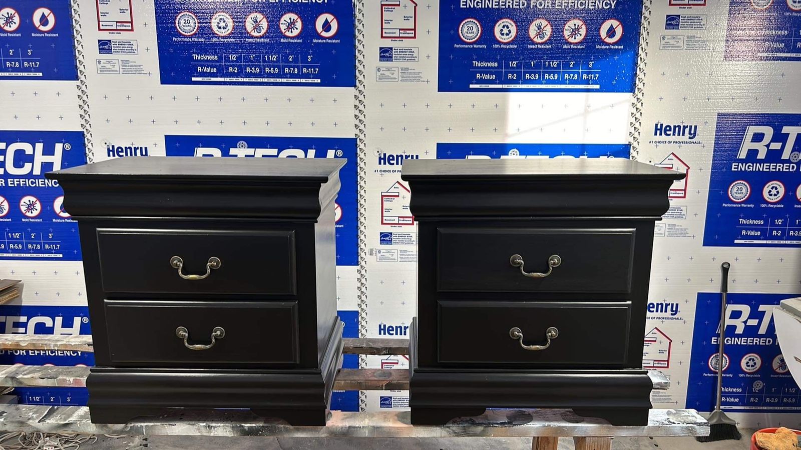 Dresser And Nightstands