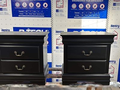 Dresser And Nightstands