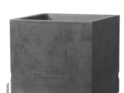 DEROMA 15 Cube Planter Light Black