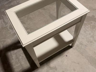 White End Table with Glass Top and Shelf - Modern Design