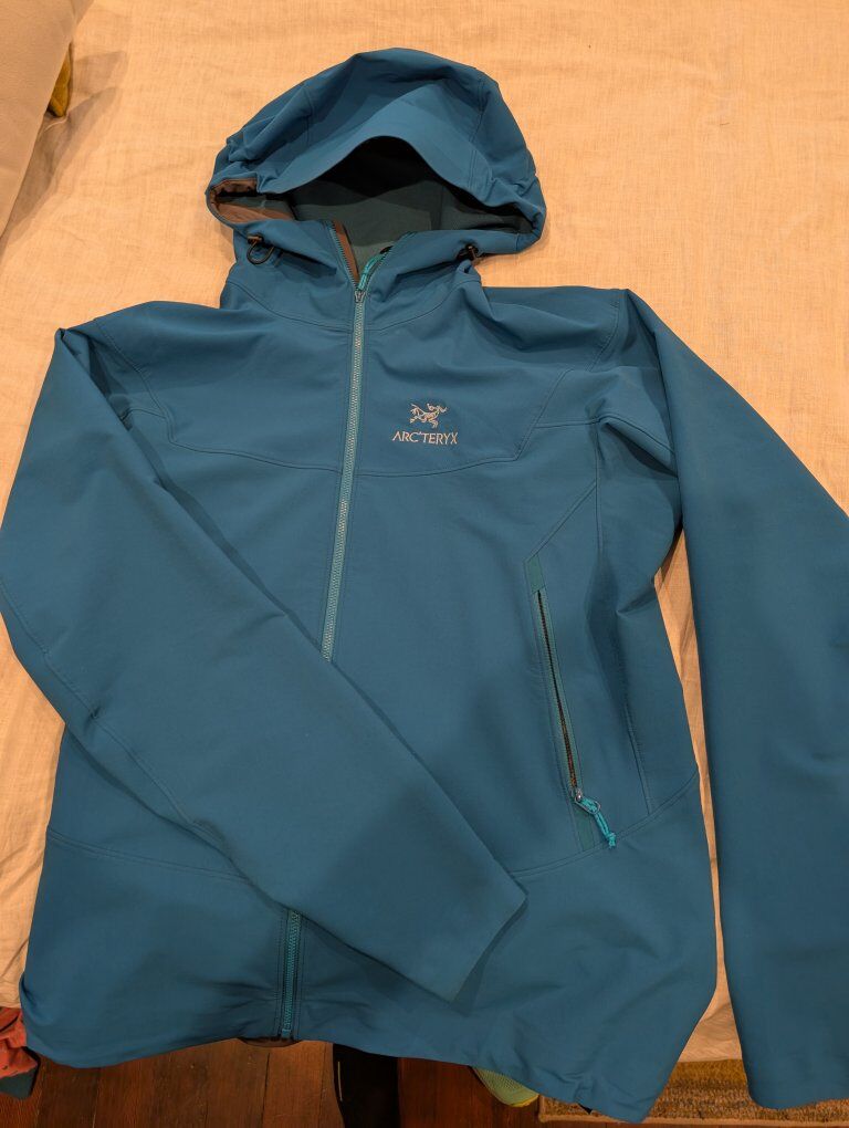 Arc'teryx Gamma LT hoody, Size Medium, Flawless