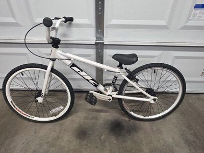 DK Fury mini bmx bike