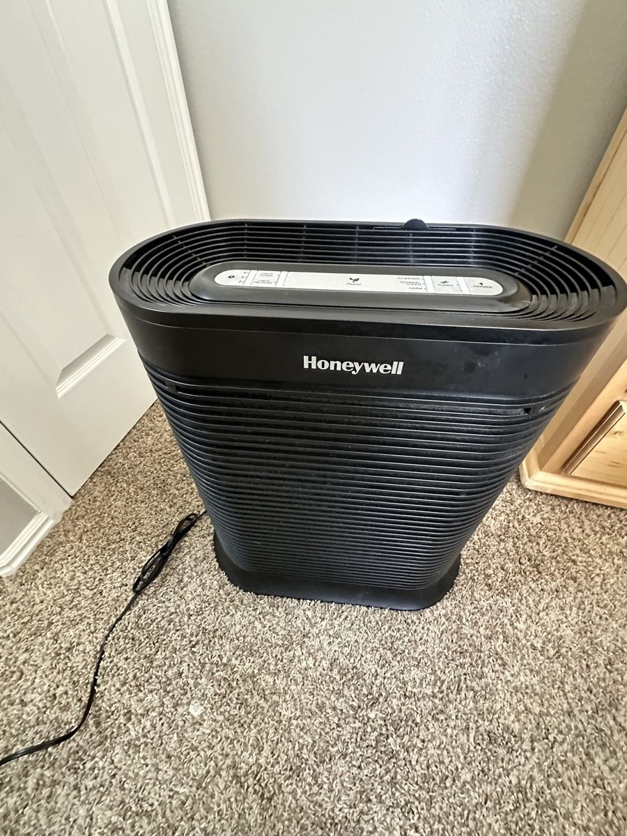 Honeywell HPA300 HEPA Air Purifier for Extra Large Rooms - Black, Allergen+ Dust Reducer