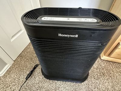 Honeywell HPA300 HEPA Air Purifier for Extra Large Rooms - Black, Allergen+ Dust Reducer