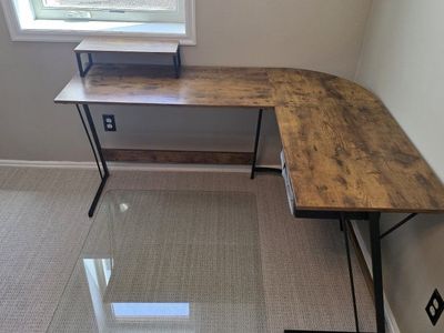 Corner Desk