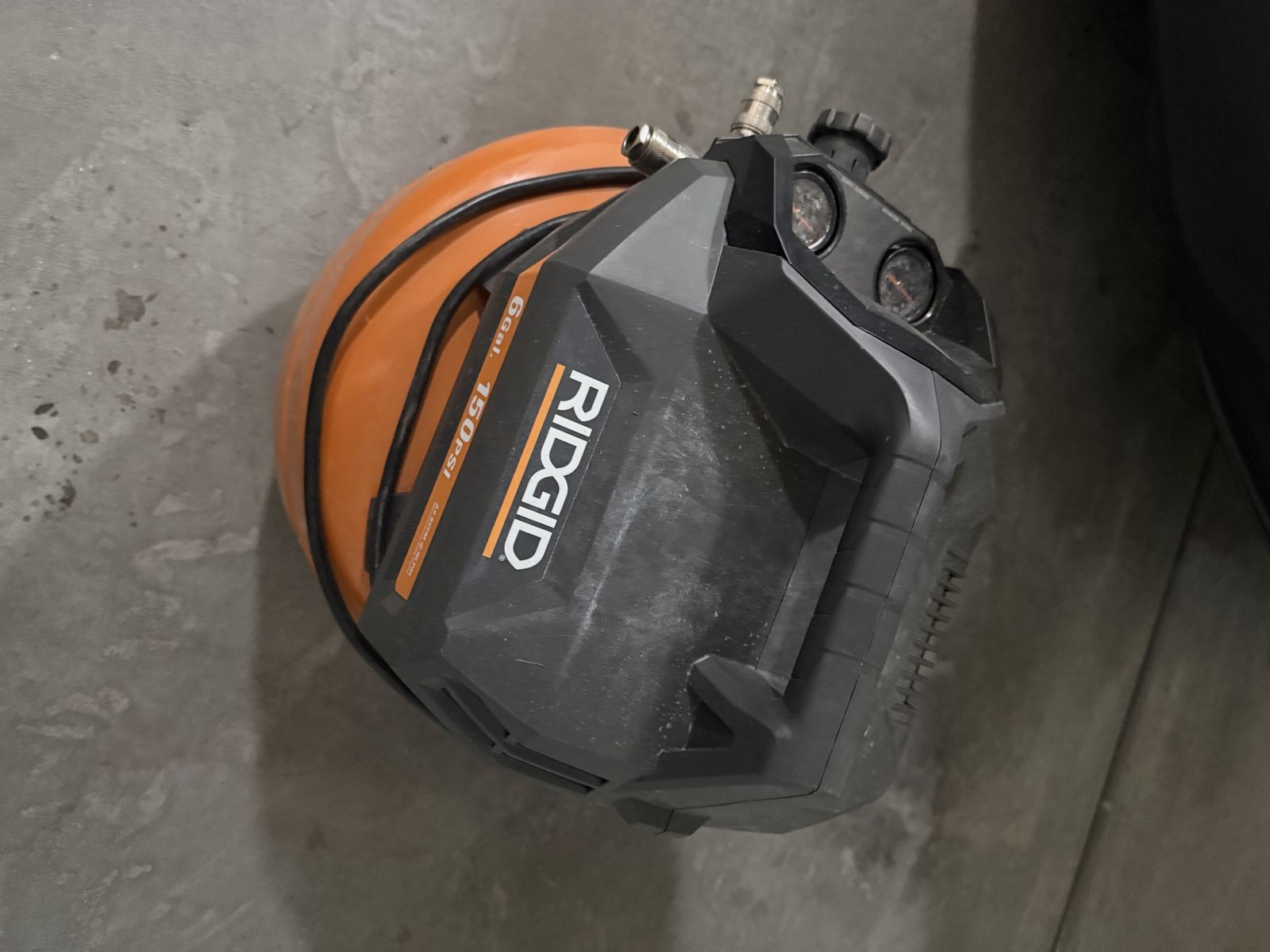 RIDGID 6 Gallon 150 PSI Pancake Air Compressor