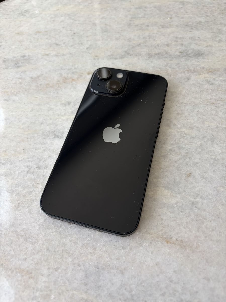 iPhone 14 midnight blue 128GB