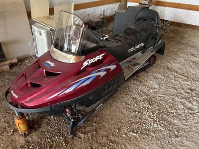 Polaris Indy touring sport