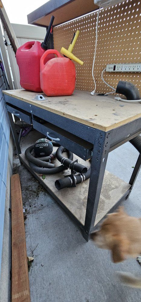 Work Table with vacuum hoses