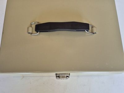 MMF Industries Steel Cash Box with Removable Tray and Keys