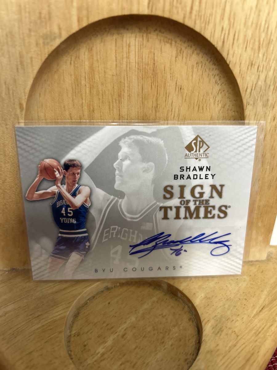 Shawn Bradley 2012-13 SP Upper Deck Sign of The Time Certified Autograph BYU Rookie basketball card w/COA