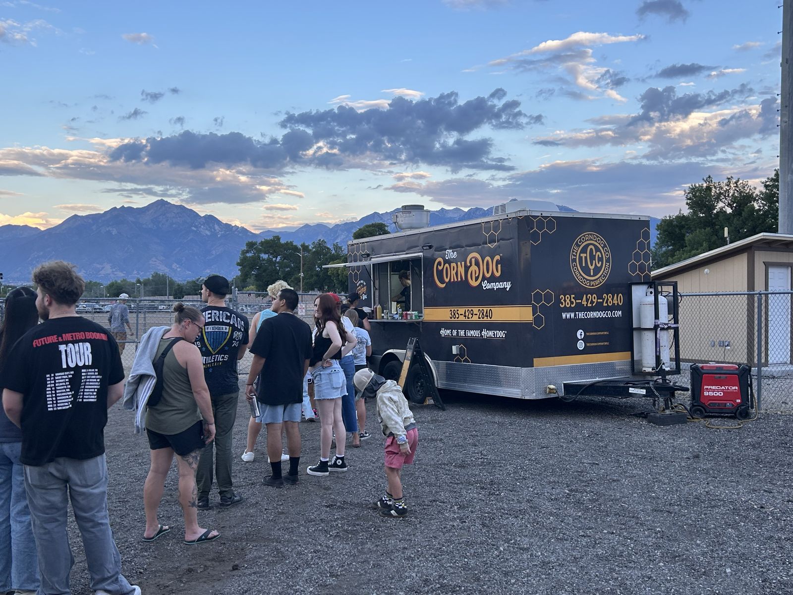 Turn Key Profitable Food Truck - The Corndog Company