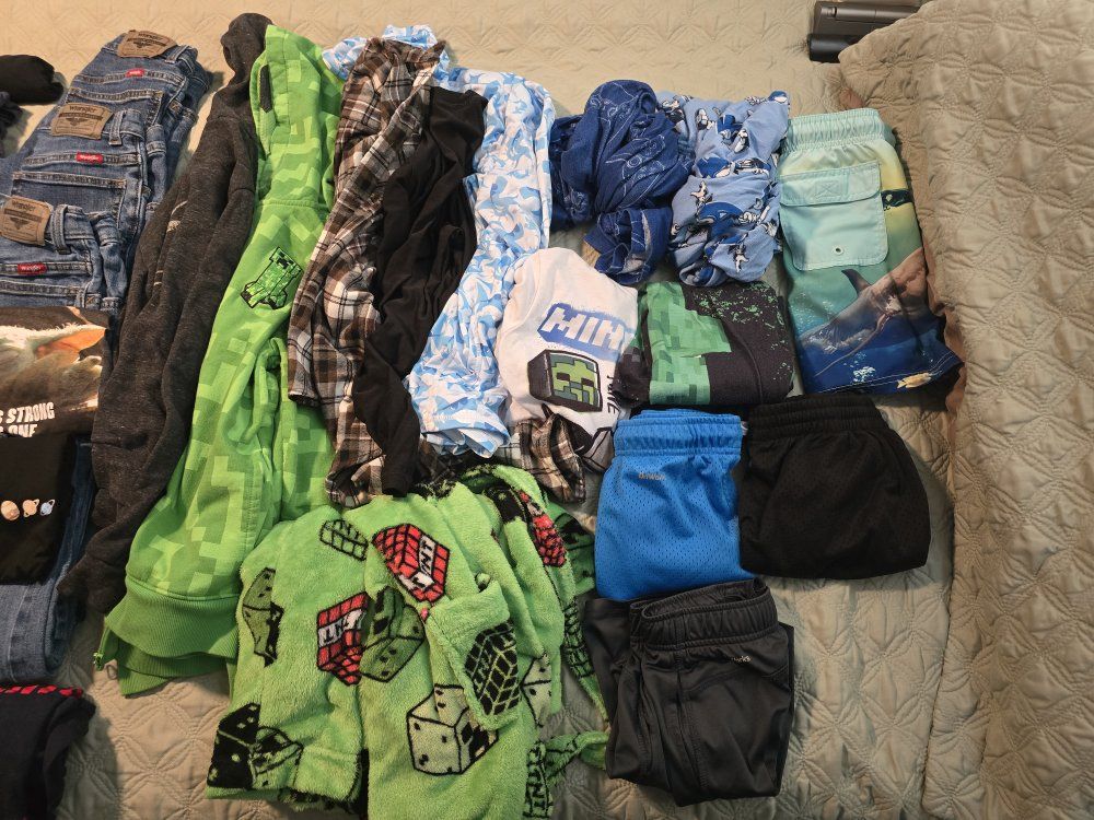 Boys 9/10 & 10 clothing lot