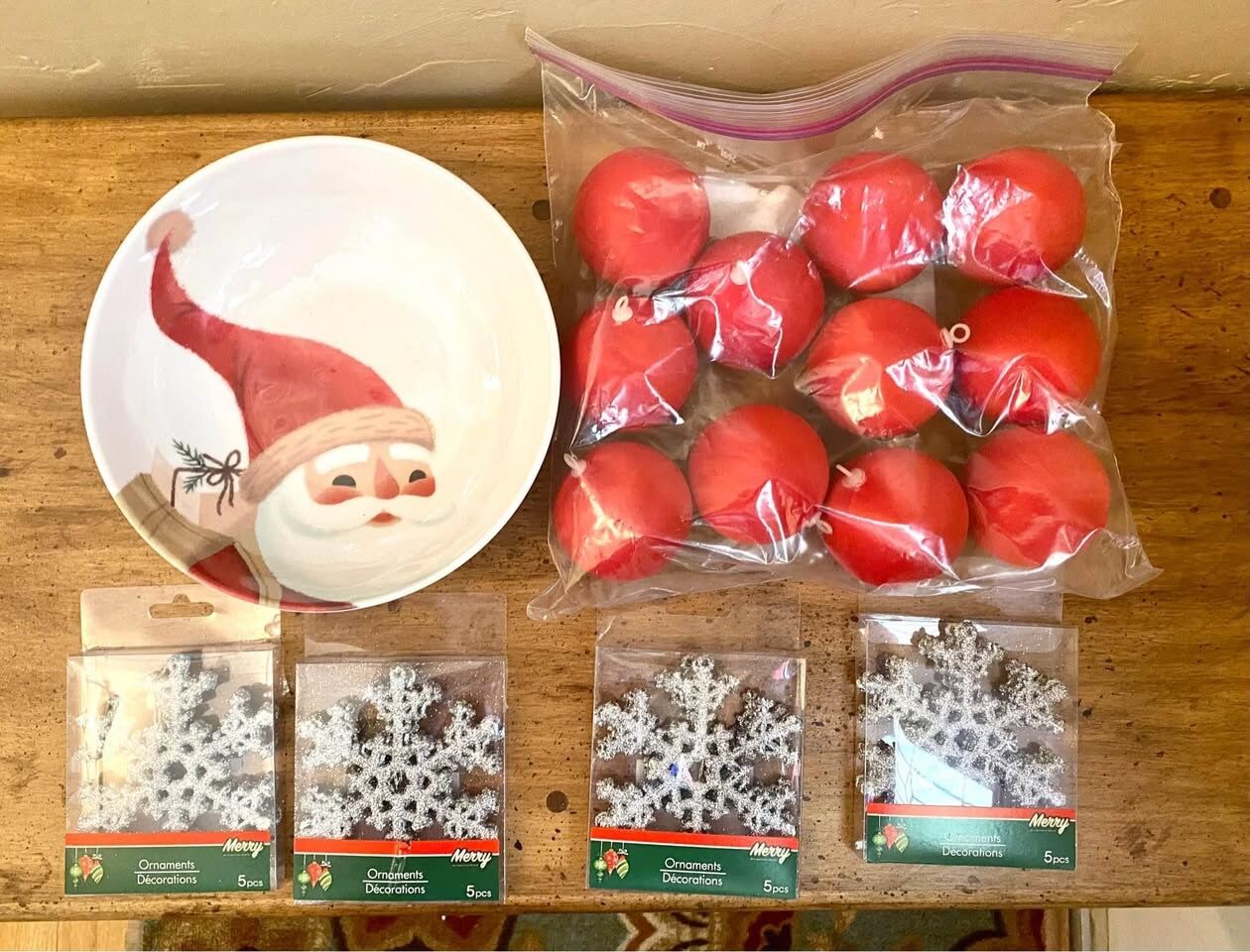 NEW - 20 Glitter Snowflake Ornaments 11 Large Red Ball Ornaments 1 Large Santa Bowl - C PIX