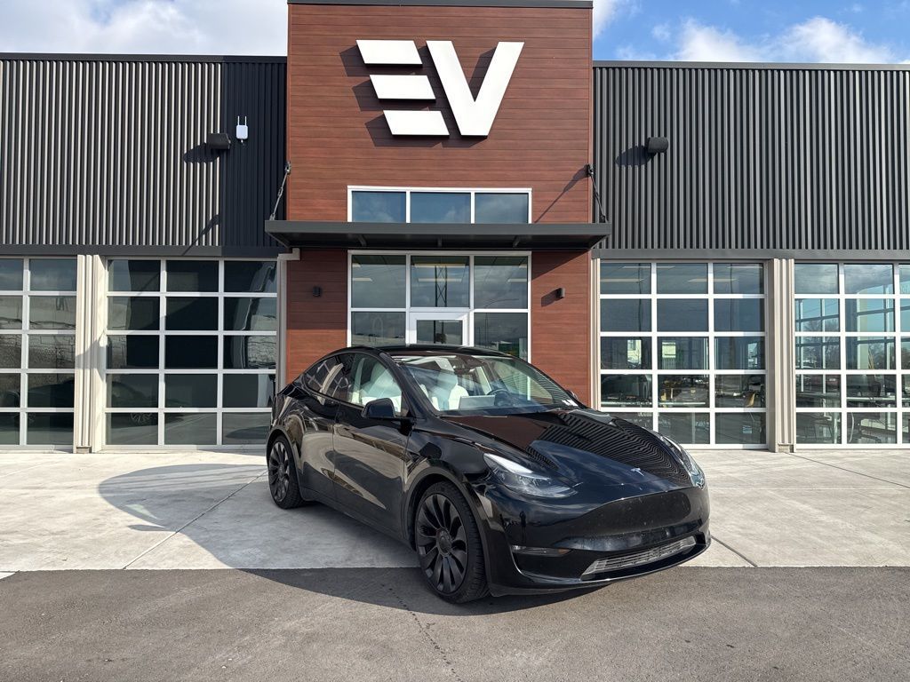 2024 Tesla Model Y Performance