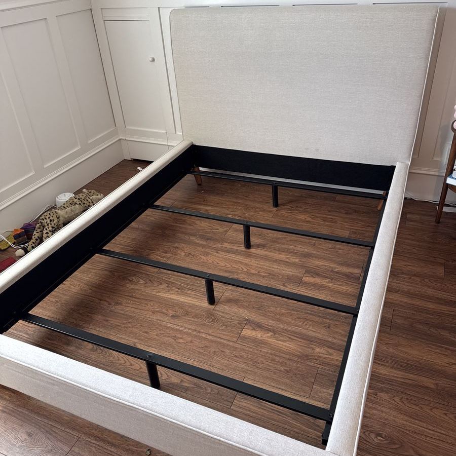 Main image 7