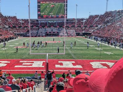 2026 UTE Football Season Tickets $800