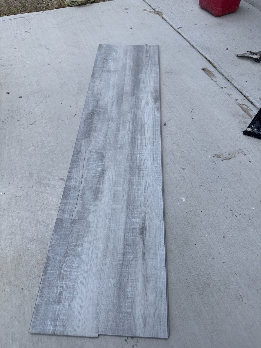 Grey Wood Plank Style Vinyl Flooring - Individual Piece Mohawk