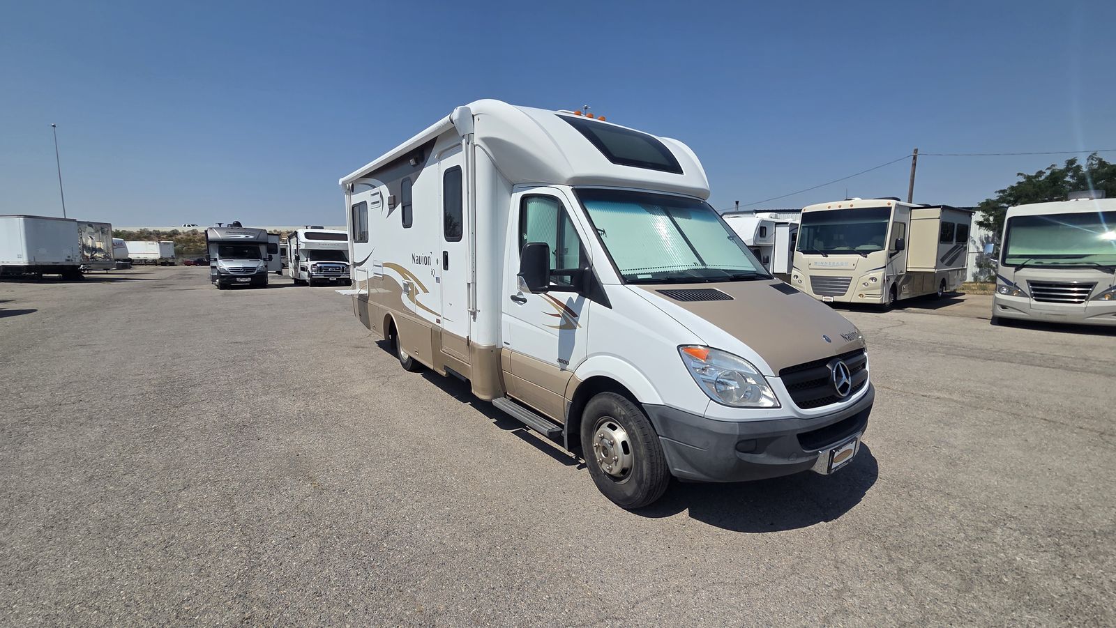 2013 Itasca Navion iQ 24G Short Diesel with 2 slides