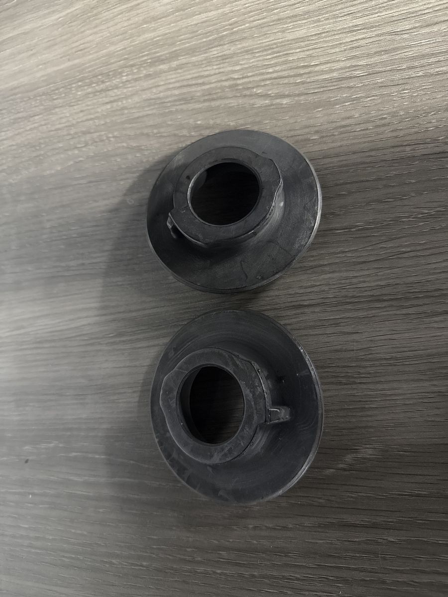 VW Golf Rear Lower spring Rubber