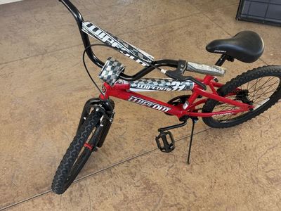 20 inch Dynacraft Boys BMX Bike