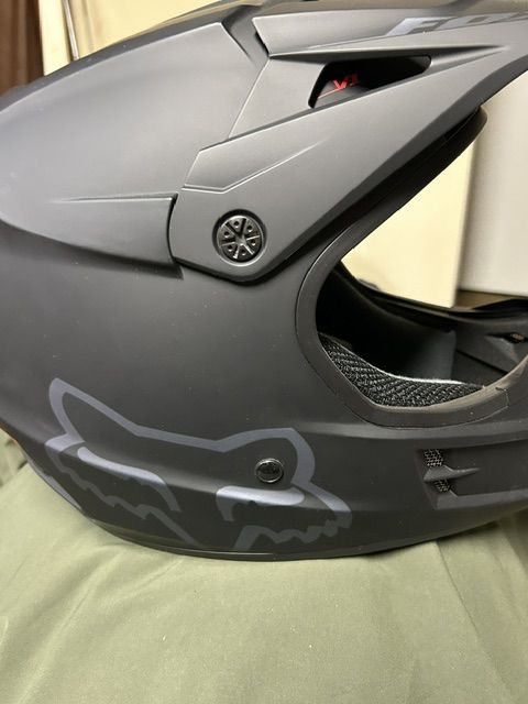 Main image 4