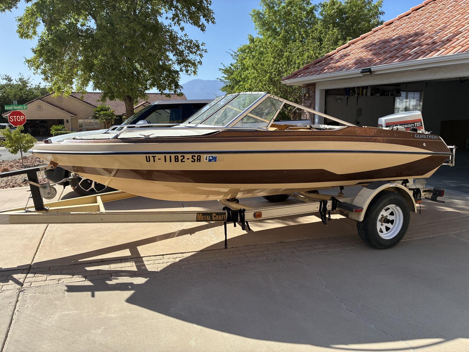 Glastron SSV167 boat, trailer and cover