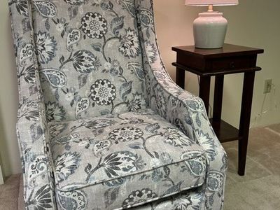 Blue/Gray Floral Pattern Accent Chair with Wooden Legs