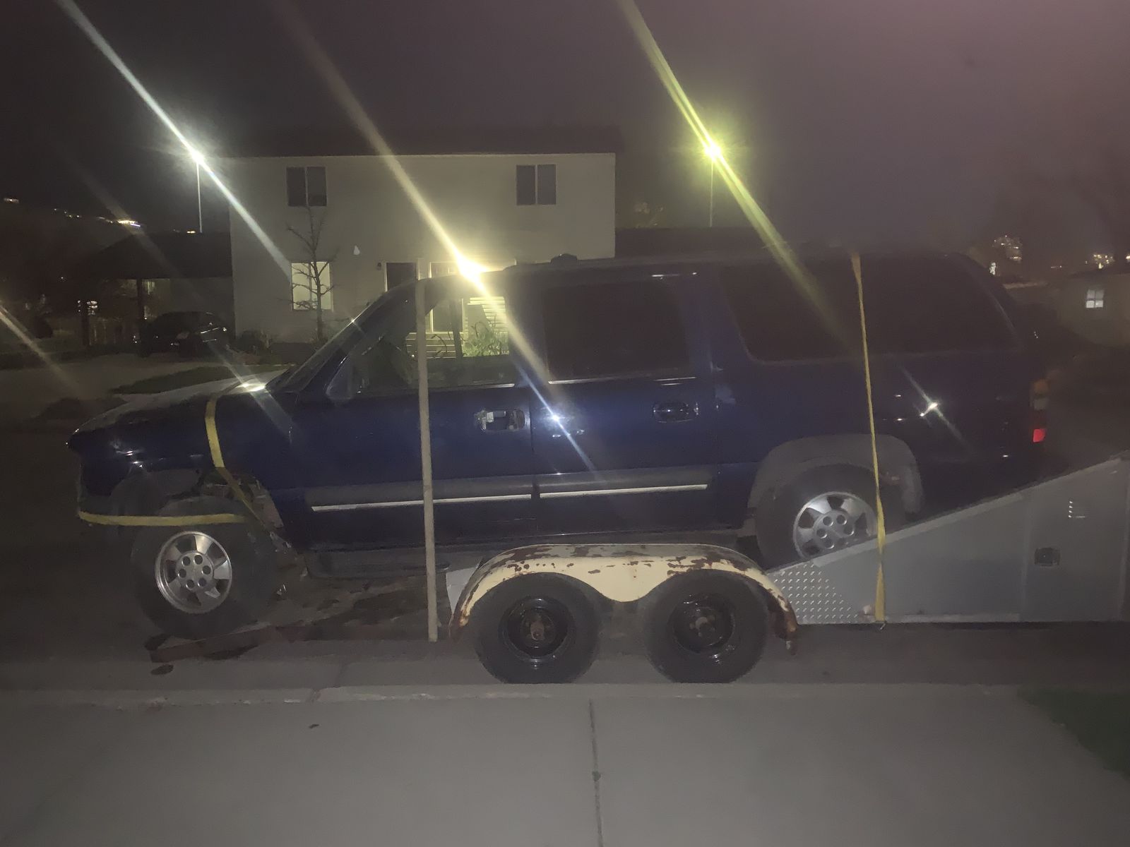 I pick up scrap metal and junk cars truck suv call me at 3854018102 must have title