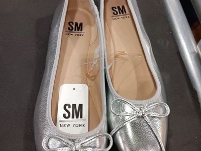 SM New York Silver Ballet Flats - Women's Size 10 with Bow Detail - NWT