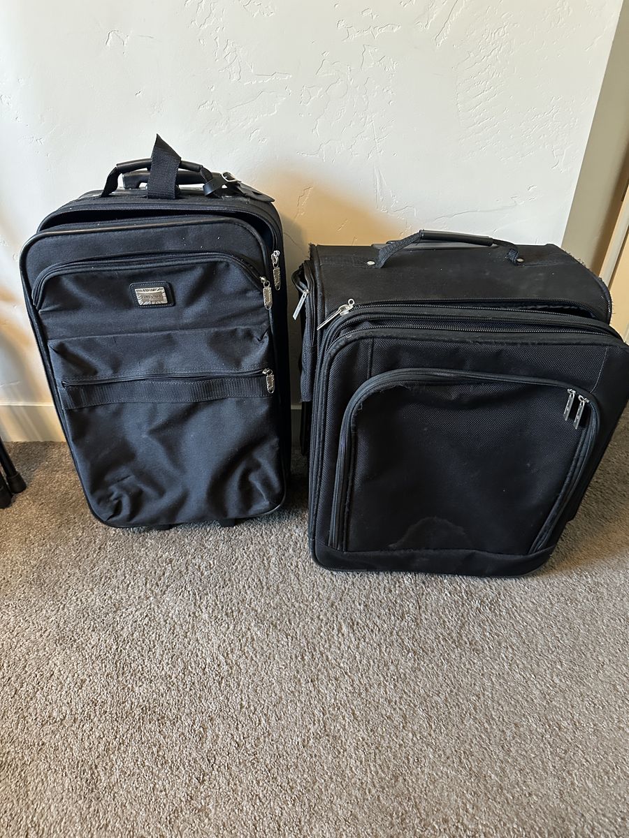 2 Rolling Suitcases – Forecast & Detailed Products – $50