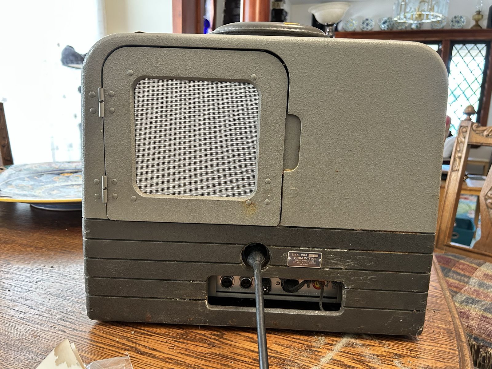 Main image 6