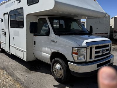 2017 Ford E-450 Thor Majestic 28A