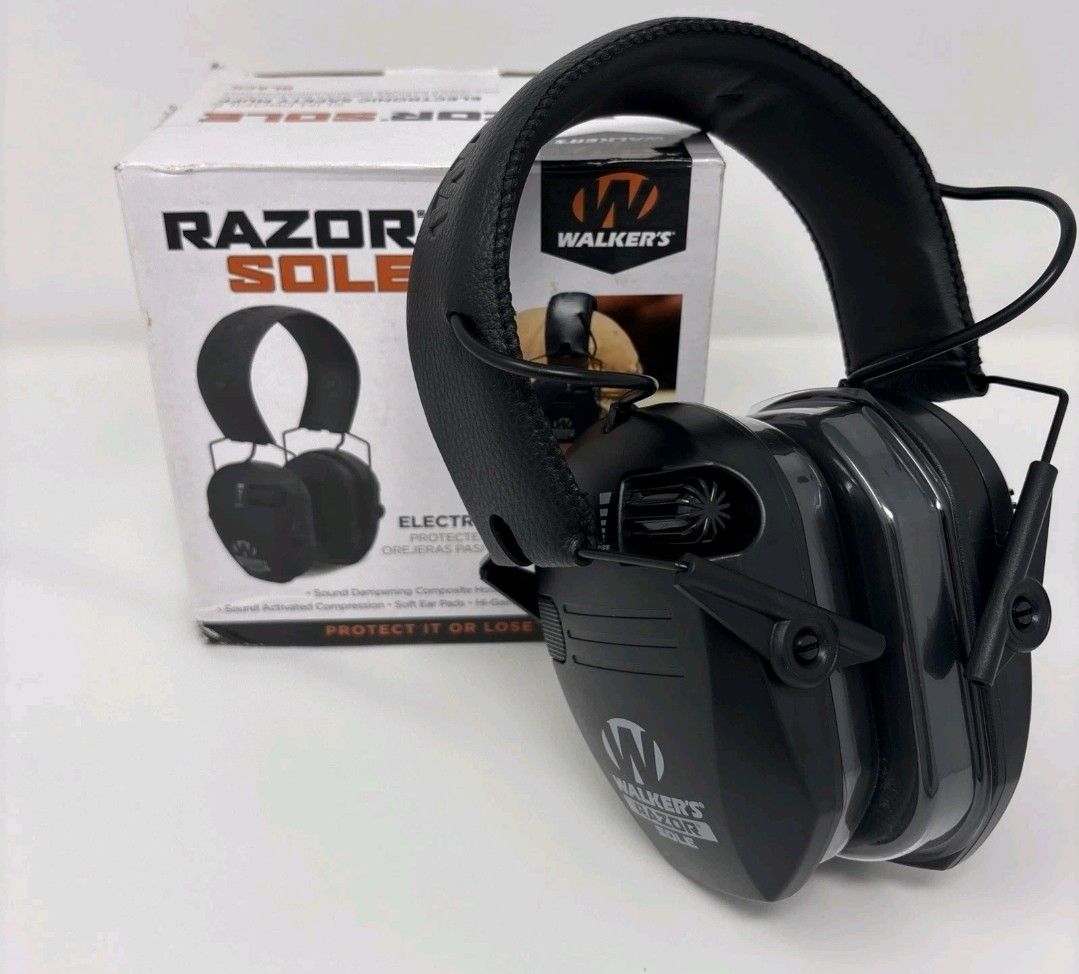Walker's Razor Sole slim electronic earmuffs (ear protectors)