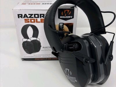 Walker's Razor Sole slim electronic earmuffs (ear protectors)