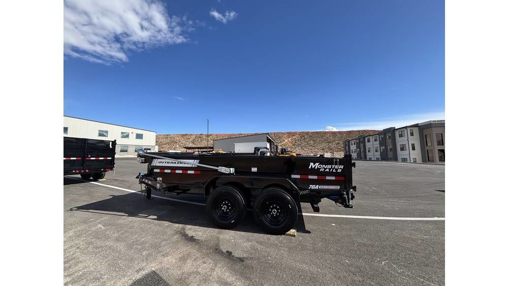 2026 PJ Trailers 83 X 14' Voyager Low Pro Telesco"
