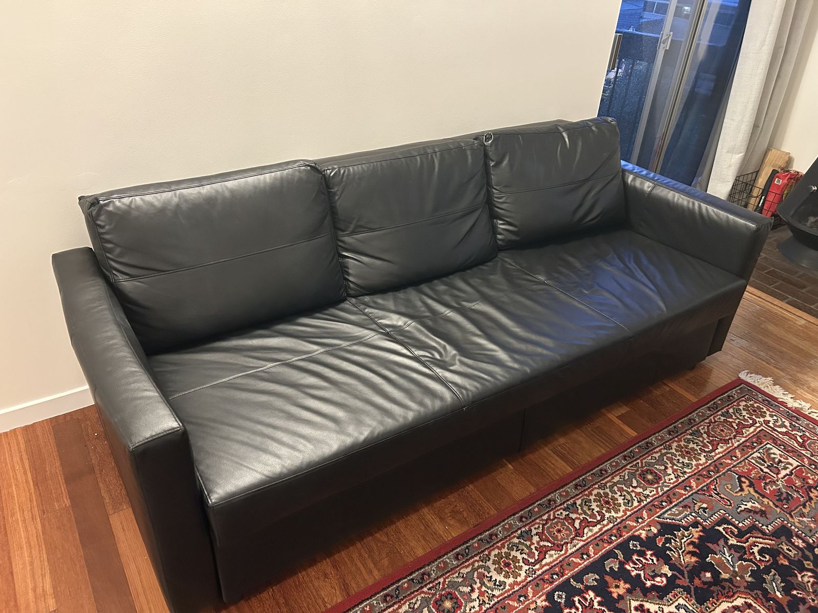Pullout couch