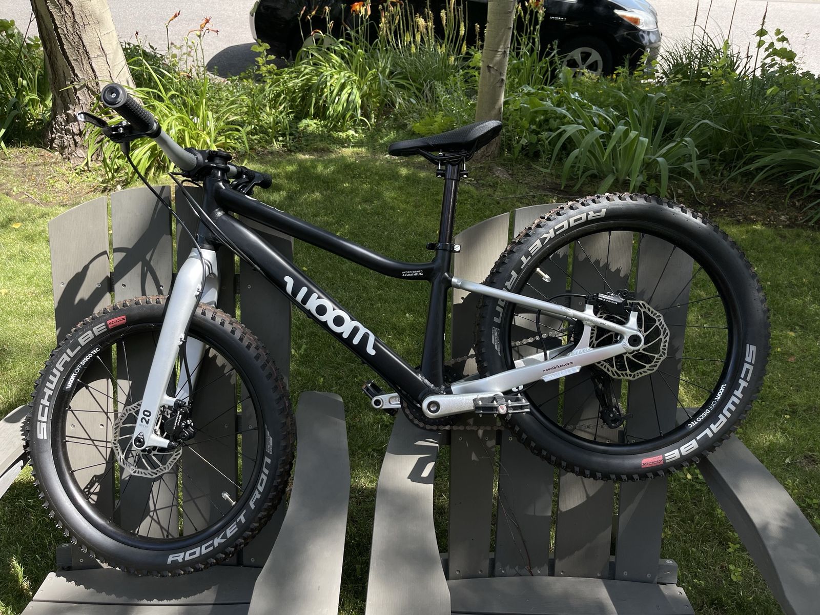 Woom OFF 4 Mountain Bike - 20" Wheels, Lightweight Aluminum Frame, Disc Brakes
