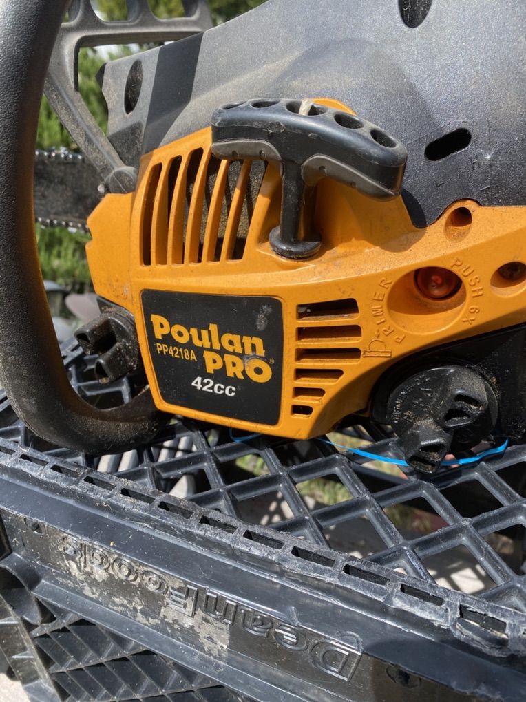 Poulan Pro 42cc Chainsaw