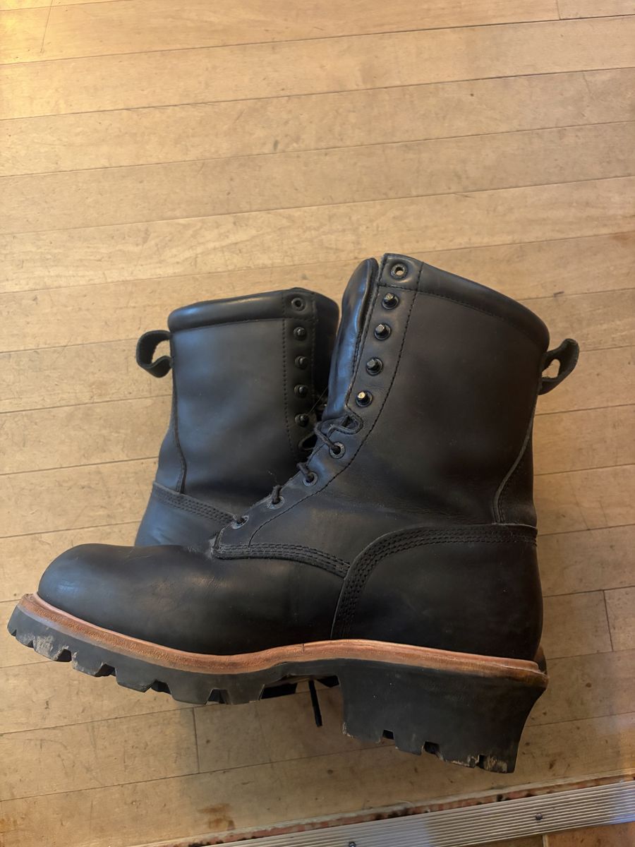Red Wing Logger Boots Size 9 Like New
