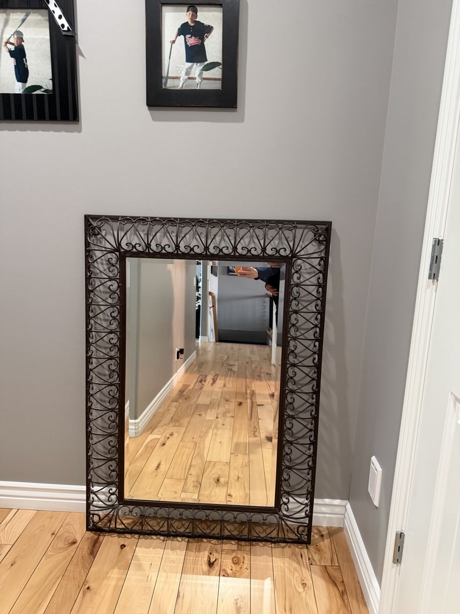 Gorgeous Metal Frame Mirror With Beveled Edge