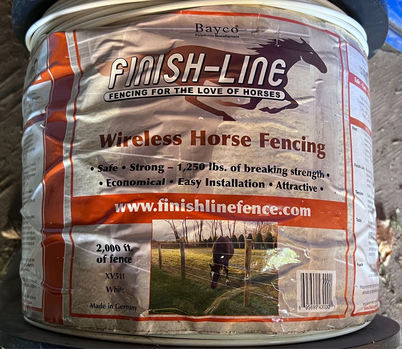 Finish-line wireless horse fencing