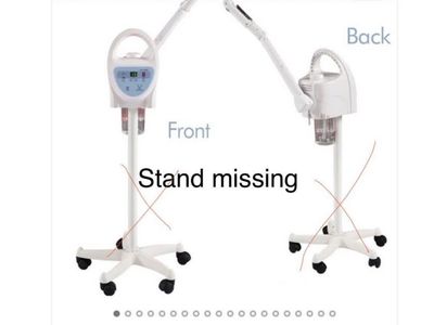 Facial beauty magnifying light and steamer