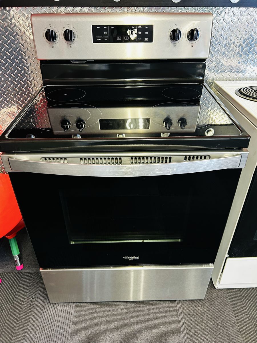 Whirlpool Stainless Steel Electric Glass Top Range
