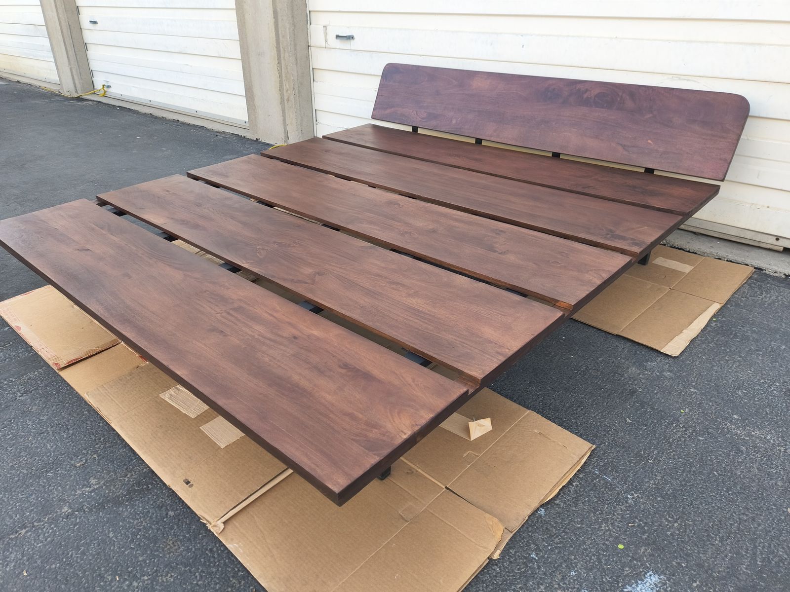 New King Solid Wood Platform Bed Foundation